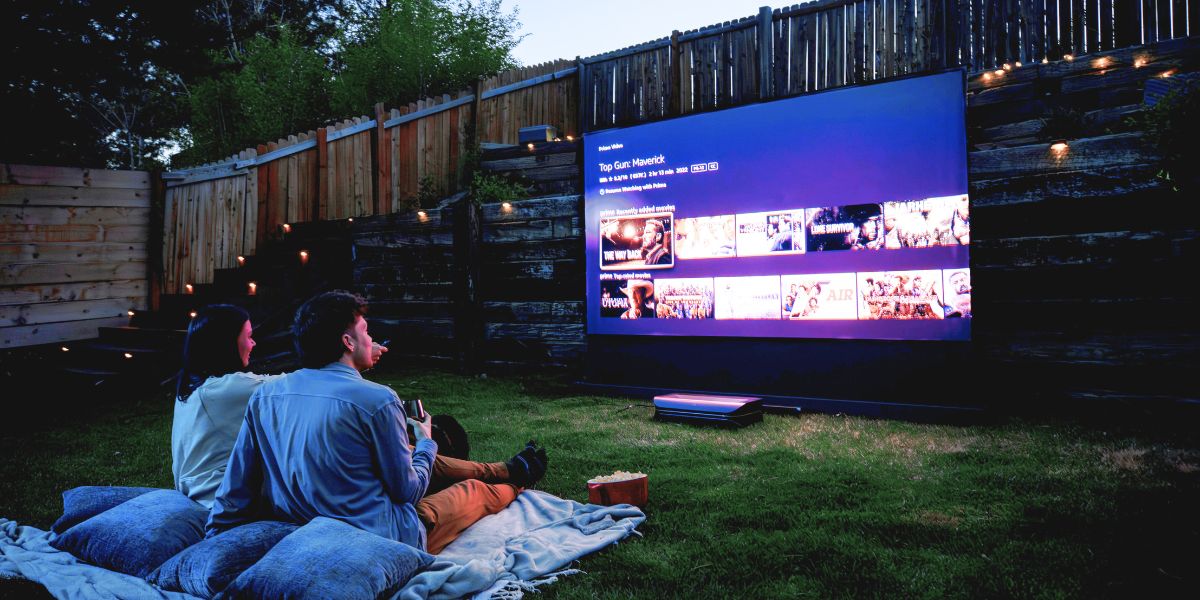 Outdoor Movies in Virginia A Community Tradition